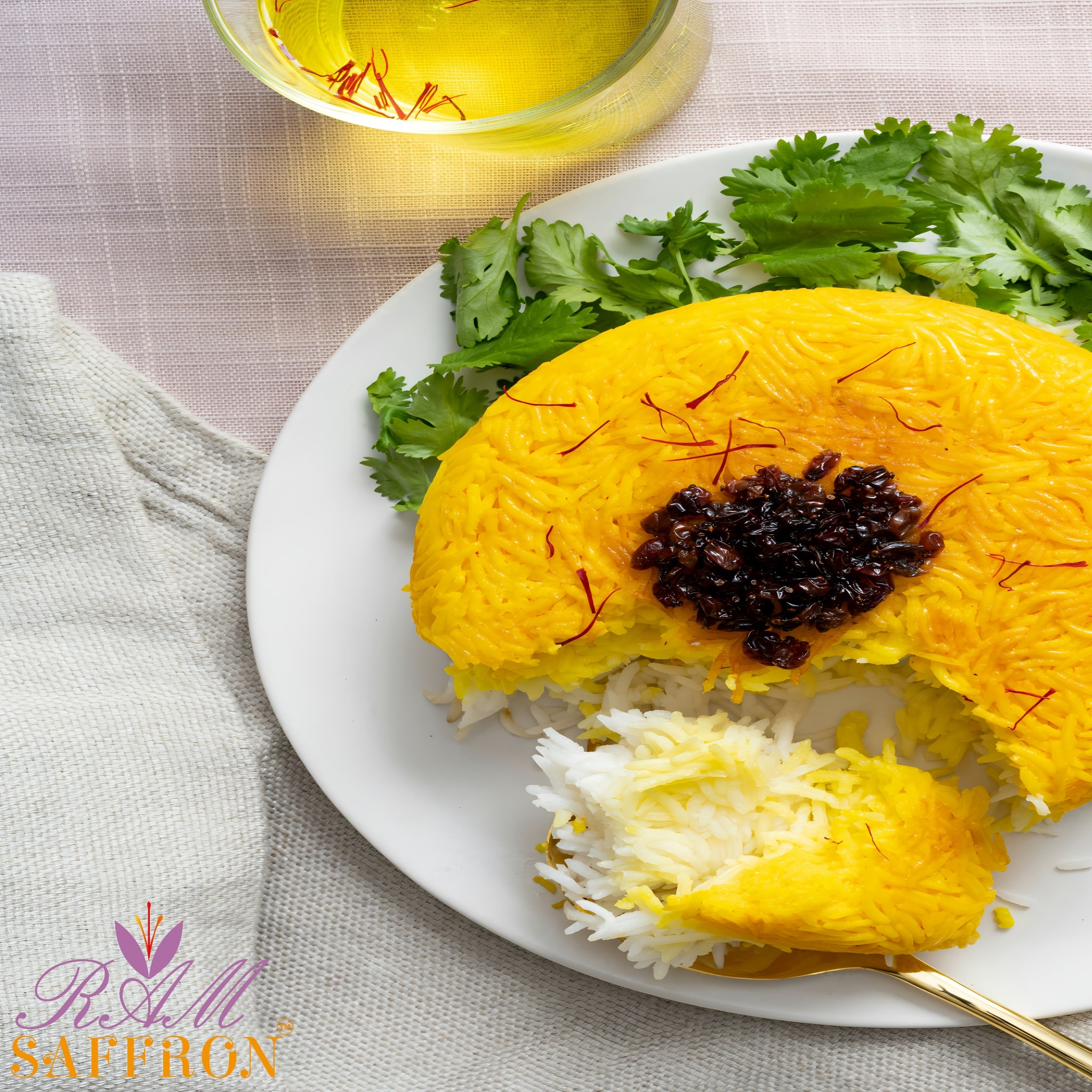 Rice with Saffron spreads